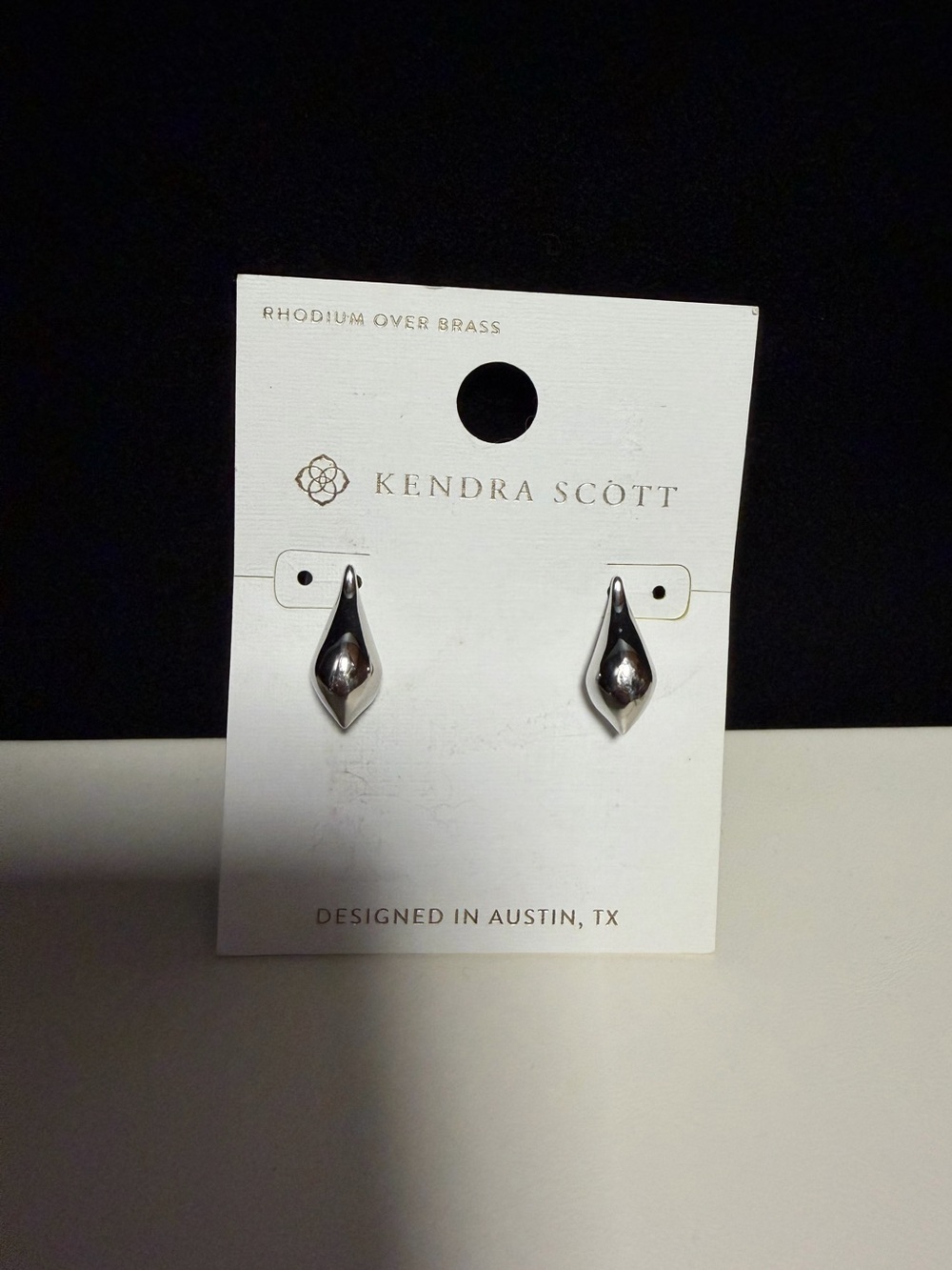 Kendra Scott NWT Quincy Small Stud Earrings Rhodium Over Brass Silver